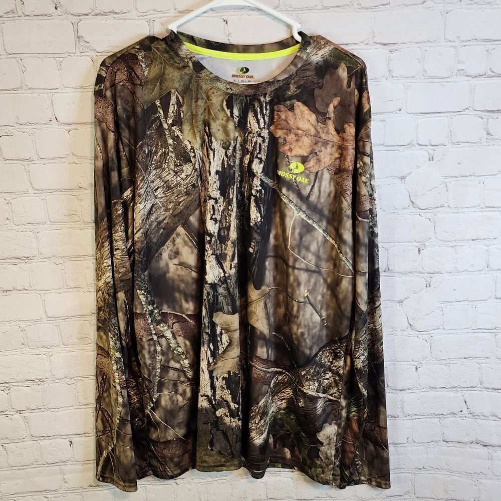Men's Mossy Oak hunting longsleeve shirt, size XL
